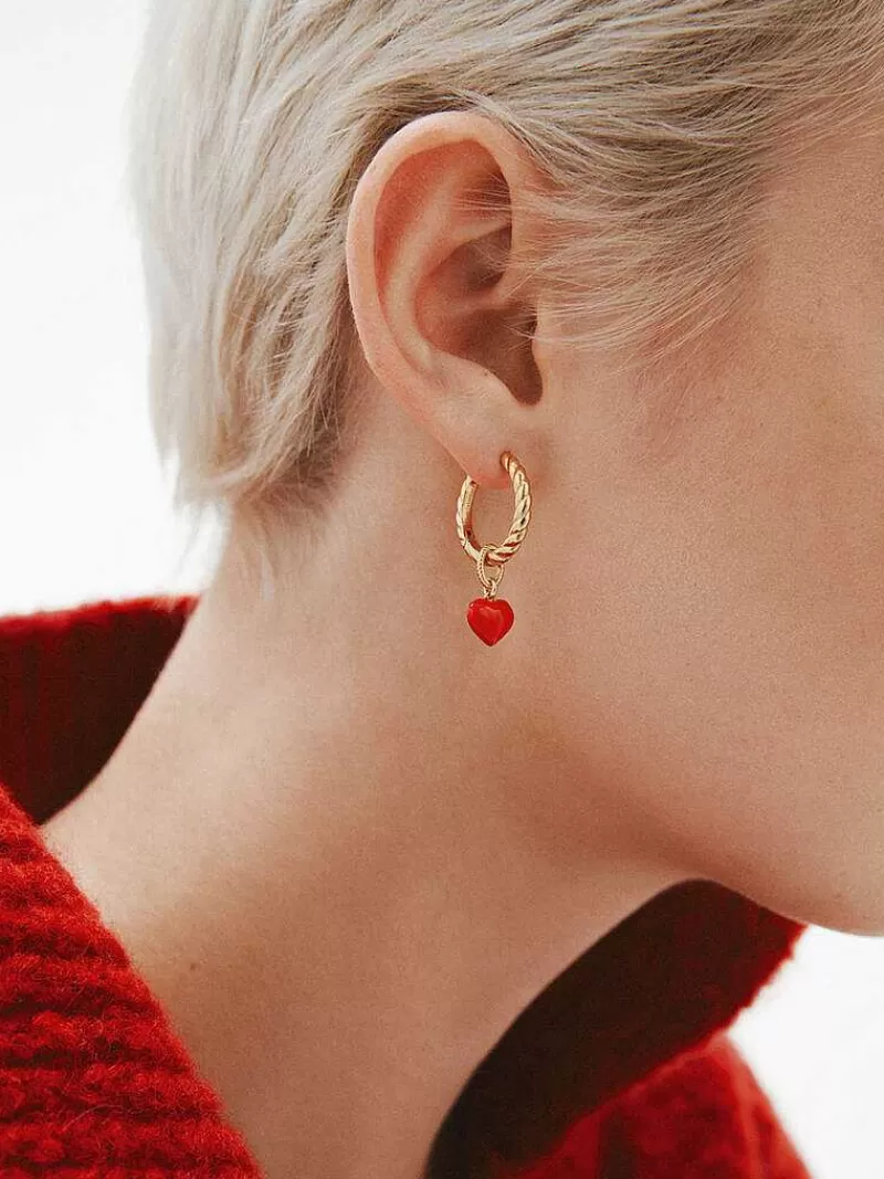 Aristocrazy Joyas Personalizadas-Charm De Plata 925 Banada En Oro Amarillo De 18K Con Forma De Corazon Y Esmalte Rojo